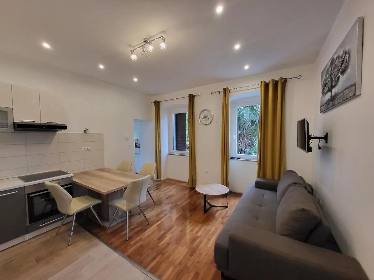 Apartment Lucky Opatija